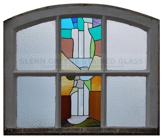 Stained glass window created by Glenn Greene