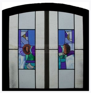 Stained glass window created by Glenn Greene