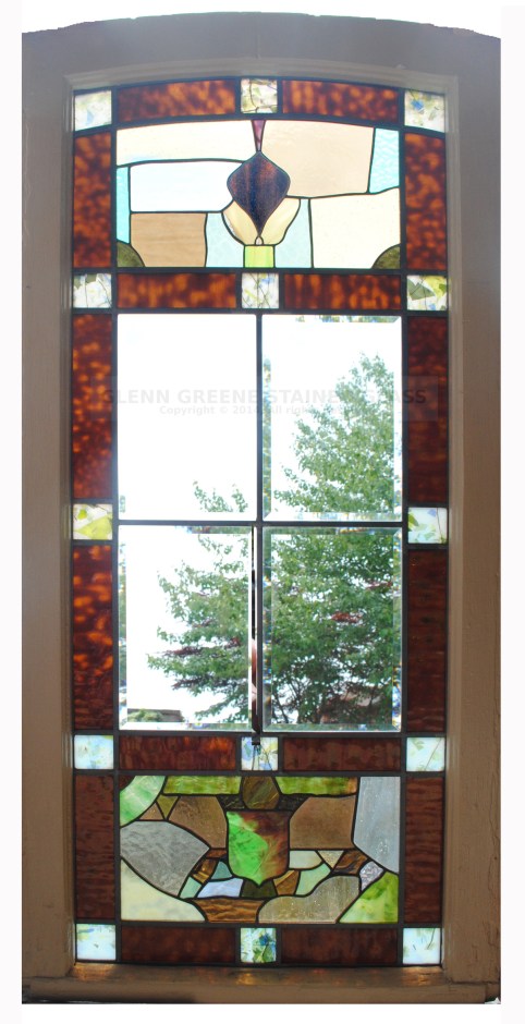 Stained glass window created by Glenn Greene